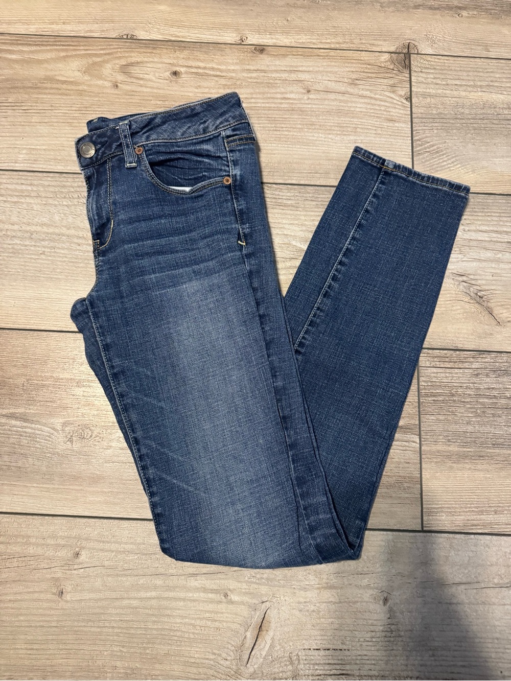 American Eagle Outfitters Dark Blue Skinny Jeans